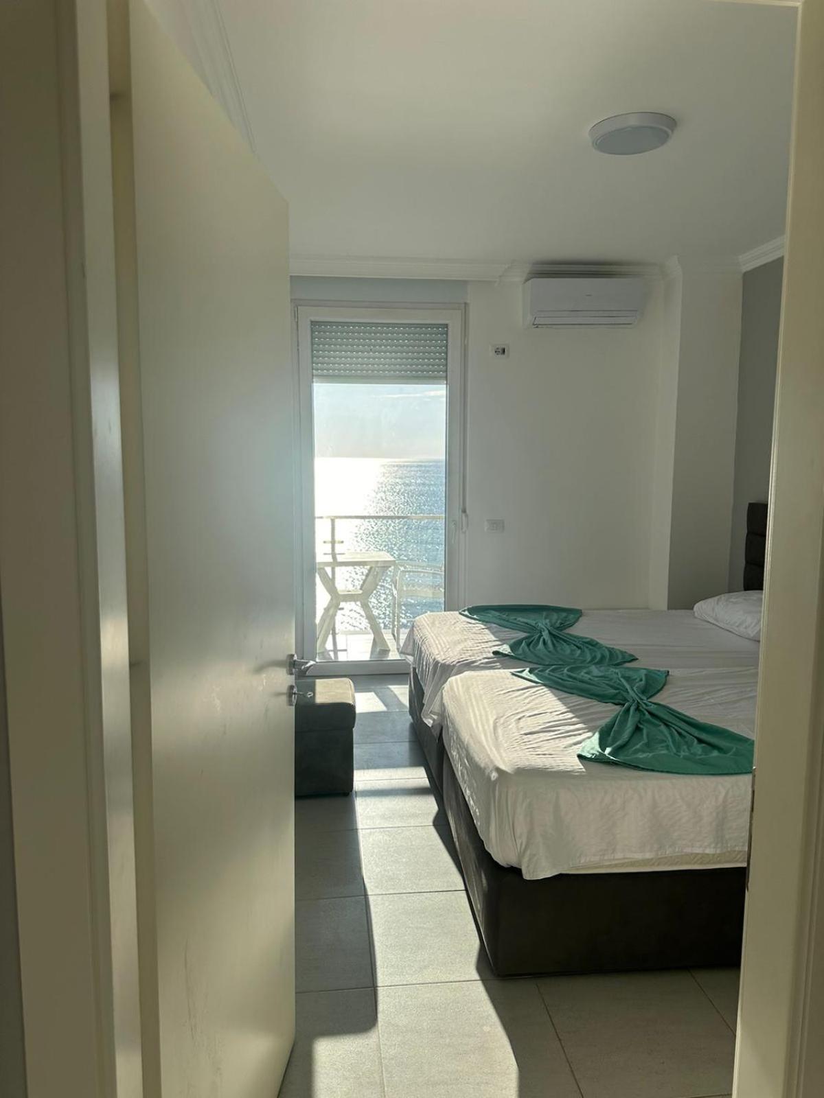 Deluxe Apartments With Balcony Shengjin Luaran gambar