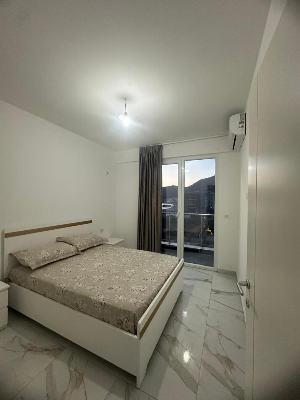 Deluxe Apartments With Balcony Shengjin Luaran gambar